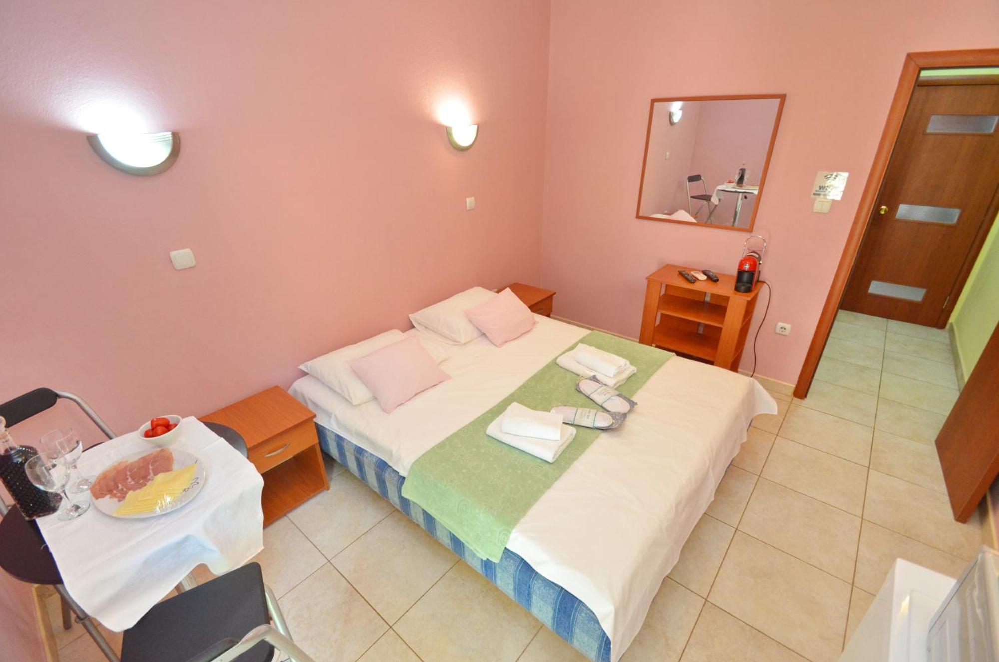 Apartments Dinko Zifra Tivat Eksteriør billede