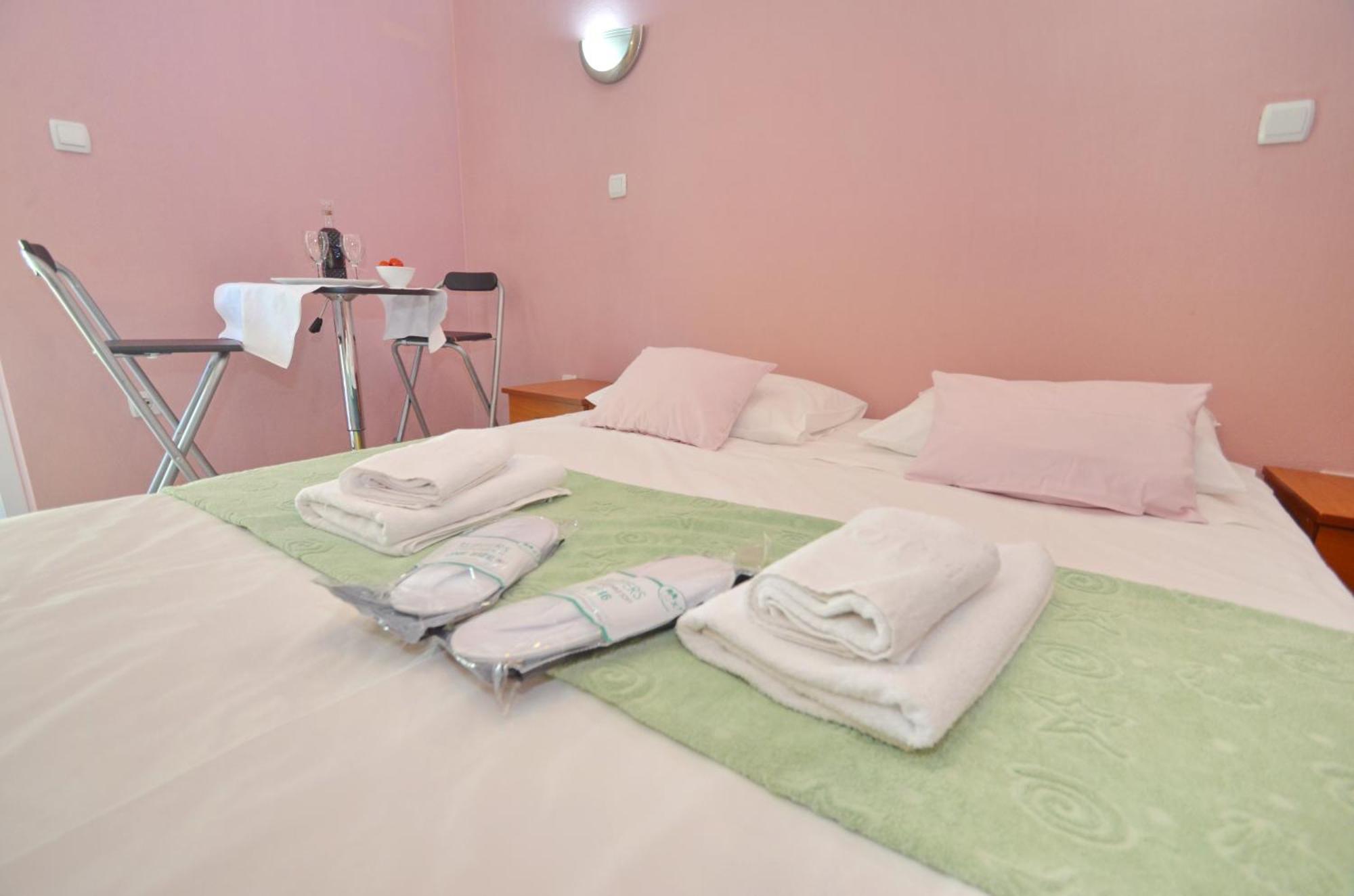 Apartments Dinko Zifra Tivat Eksteriør billede